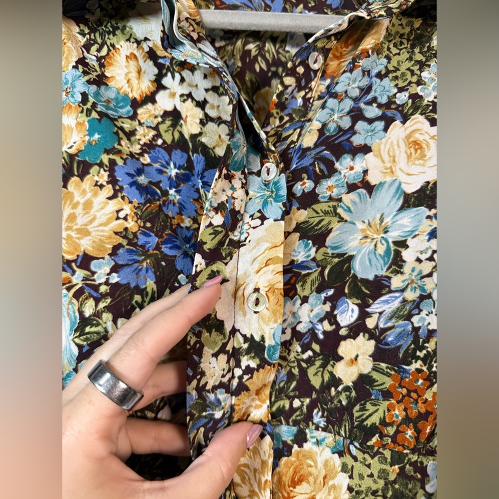 Zara Blue and Brown Floral Collared Button Up Crop Long Sleeve Blouse Size Large - Picture 5 of 8